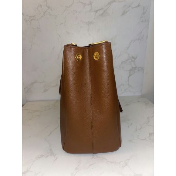 Prada Saffiano Leather Tote Bag in Tan - Excellent Condition - Picture 8 of 9